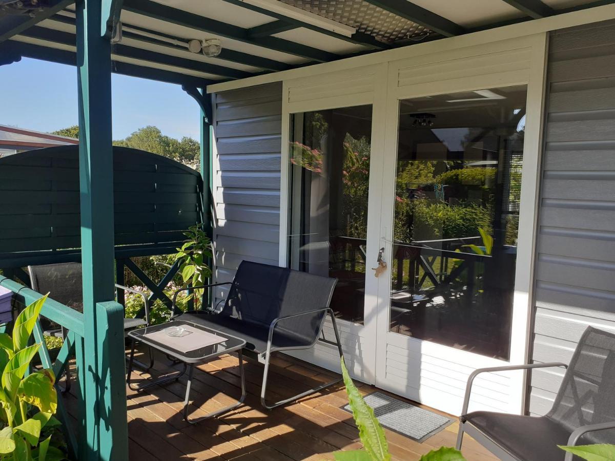 Petite Maison Chalet A 100 M De La Petite Mer De Gavres Riantec Exterior foto